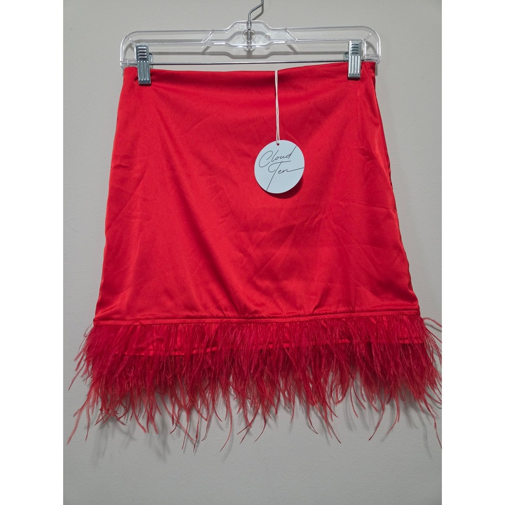 Cloud Ten Red Firecracker Feather Skirt Satin Mini CS7338B Small NWT